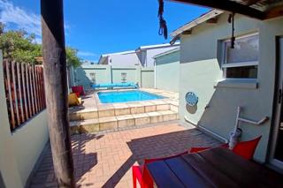 4 Bedroom Property for Sale in Aston Bay Eastern Cape